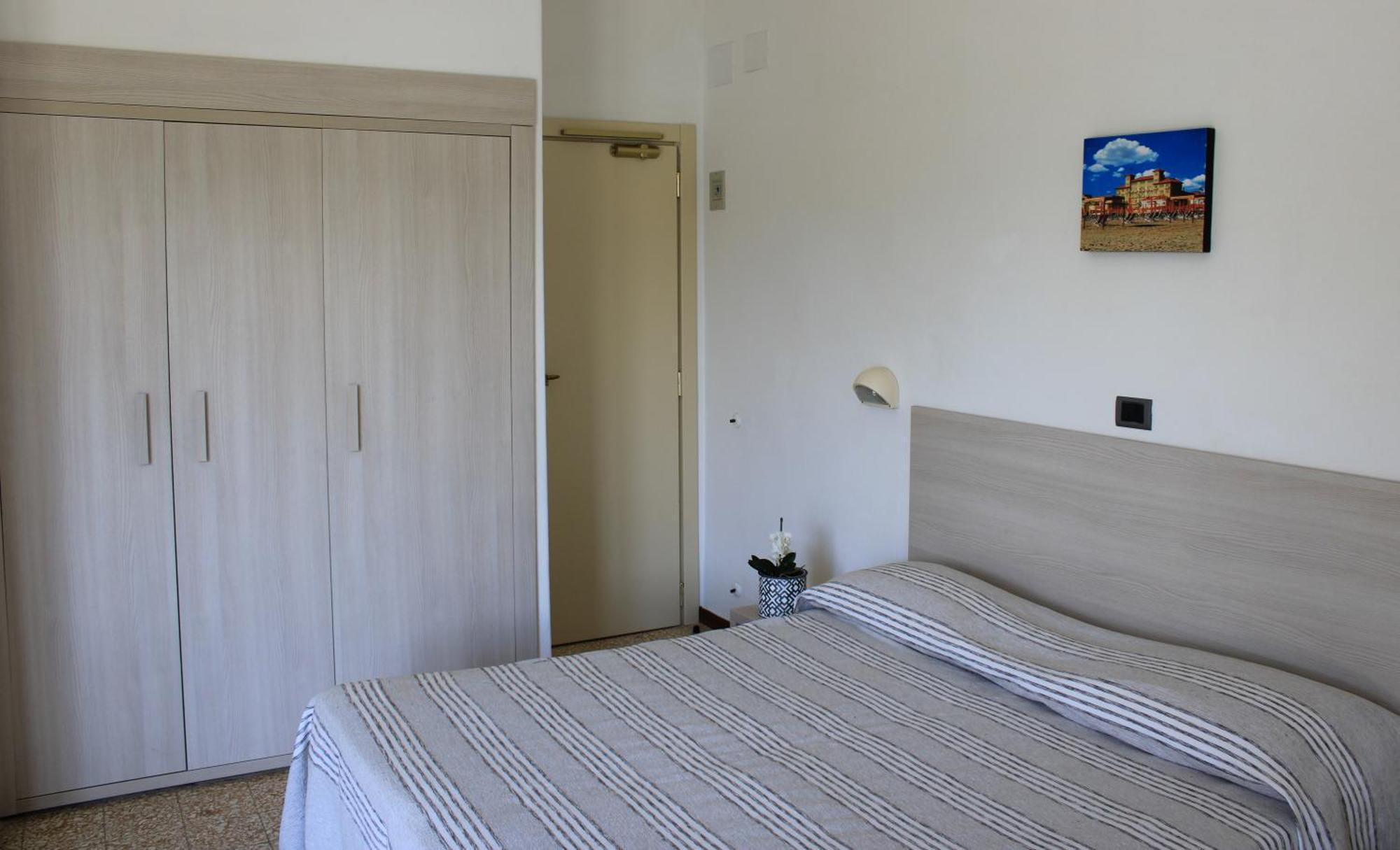 Hotel Puccinelli リド・ディ・カマイオーレ 部屋 写真