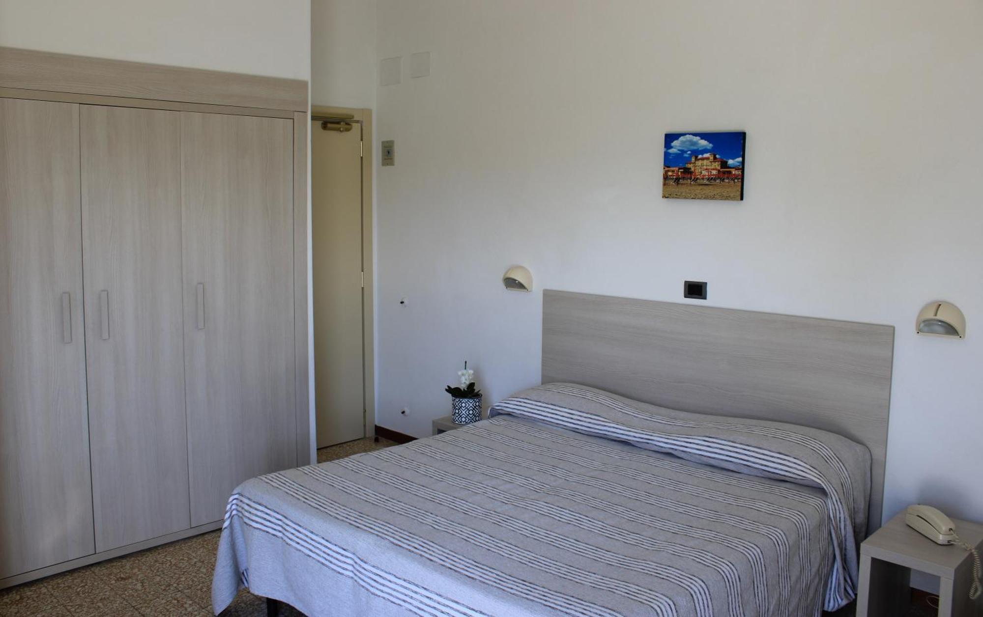 Hotel Puccinelli リド・ディ・カマイオーレ 部屋 写真